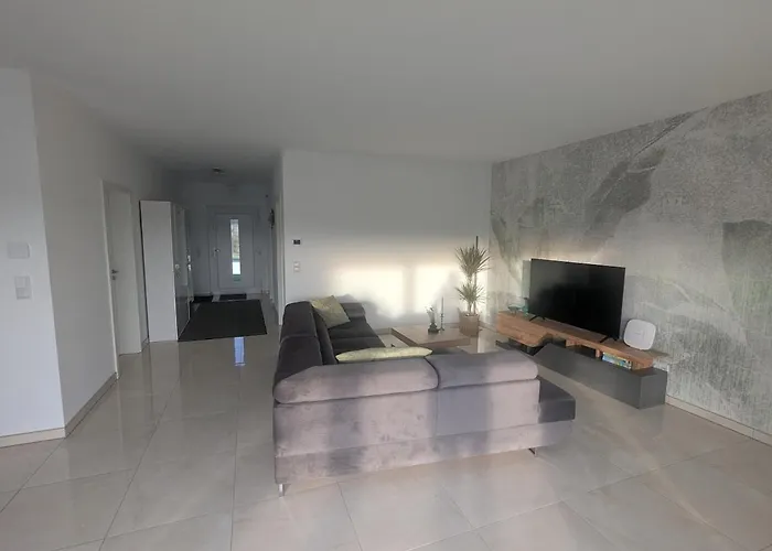 Ruhiges Im Gruenen Bei Dresden